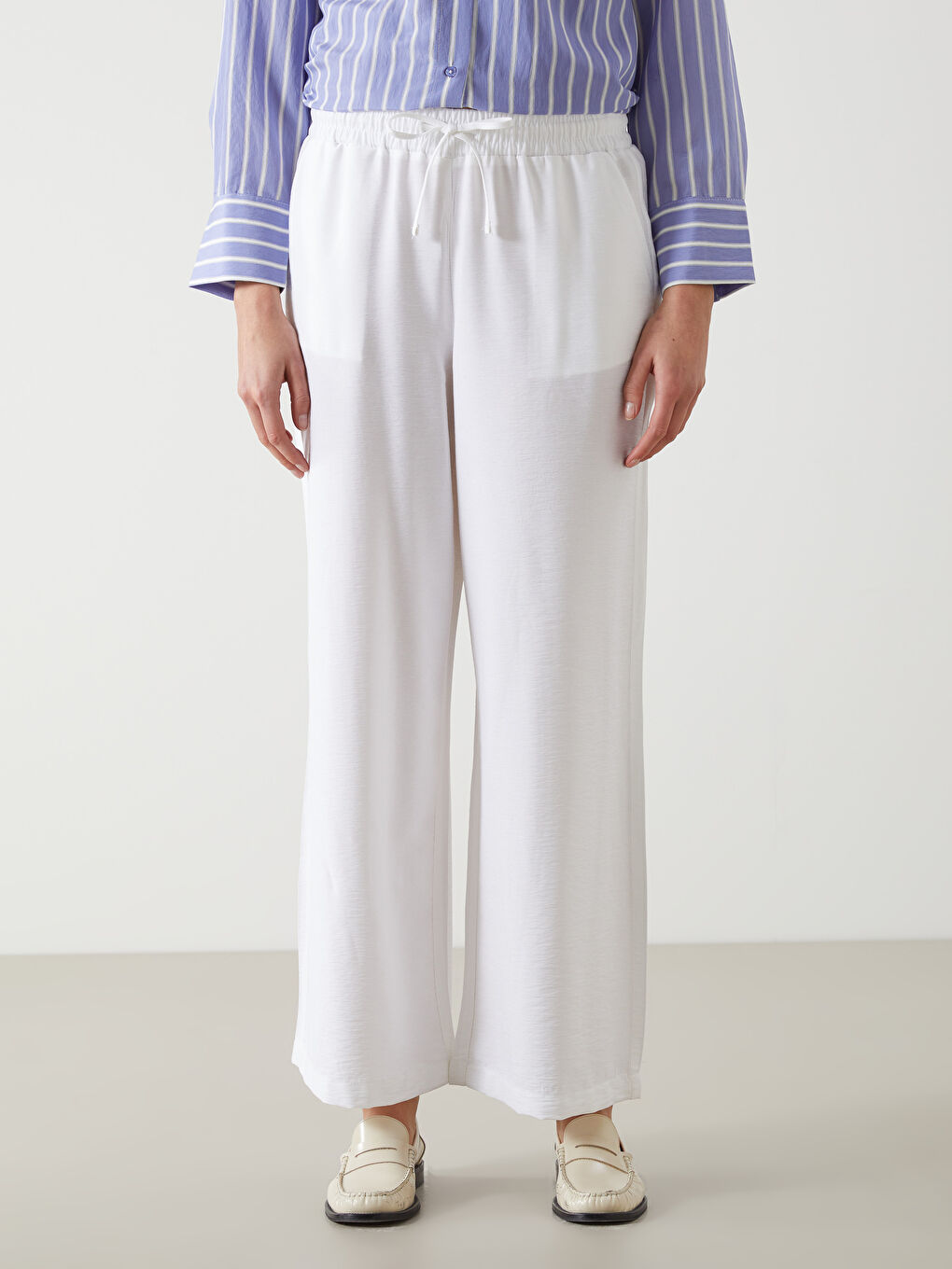 LCW Modest Beli Lastikli Geniş Paça Kadın Pantolon -S5DD00Z8-Q6K
