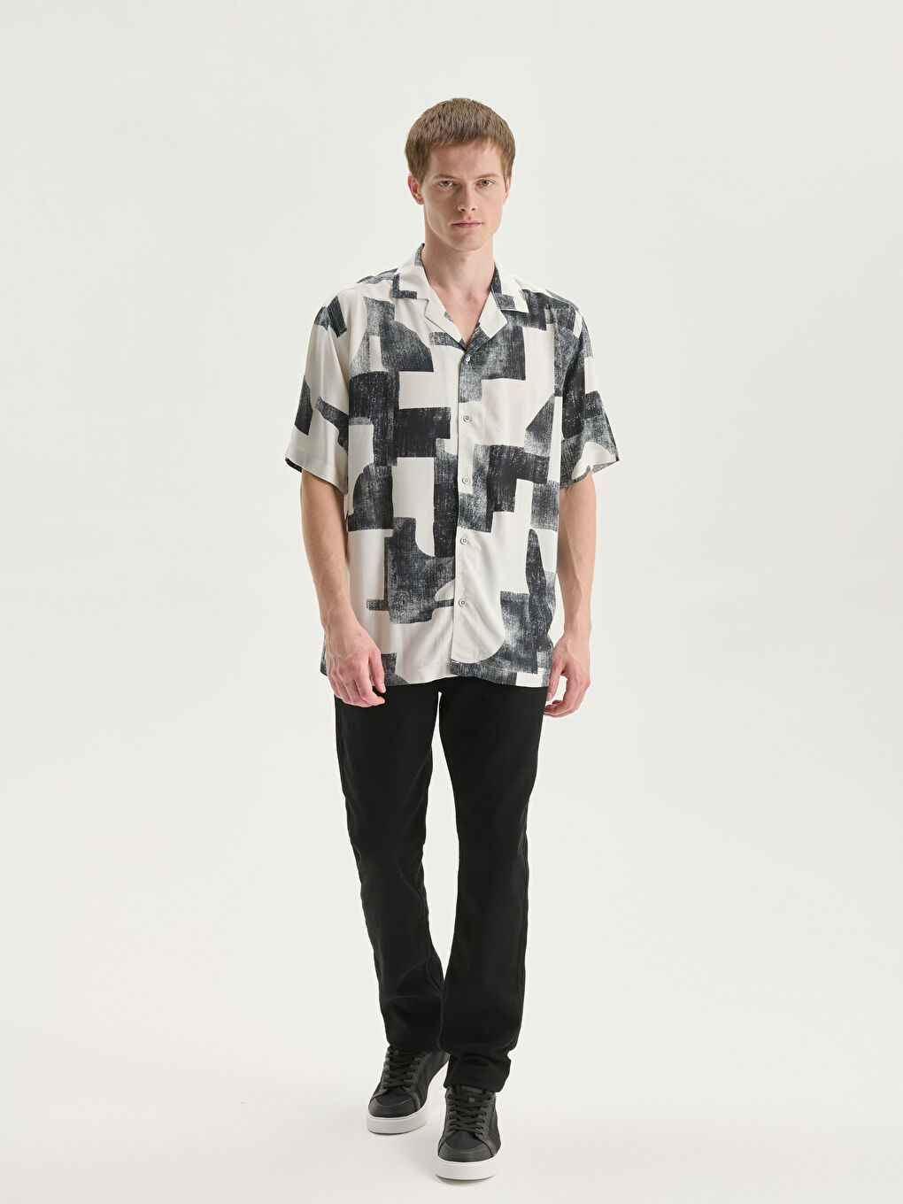 Regular Fit Short Sleeve Patterned Men's Shirt -S5DE41Z8-Q6K