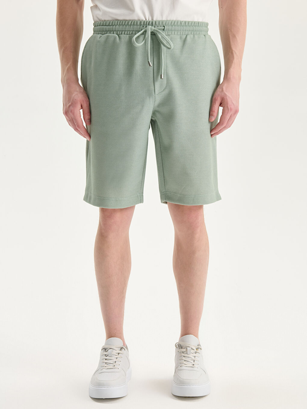 شورت للرجال بقصة رفيعة-1