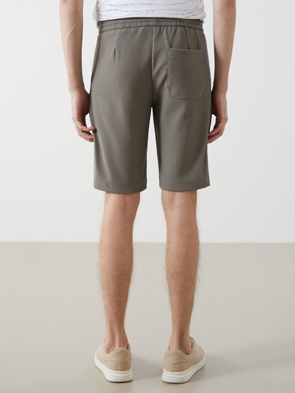 Standard Fit Men's Shorts -S5DF71Z8-DMK