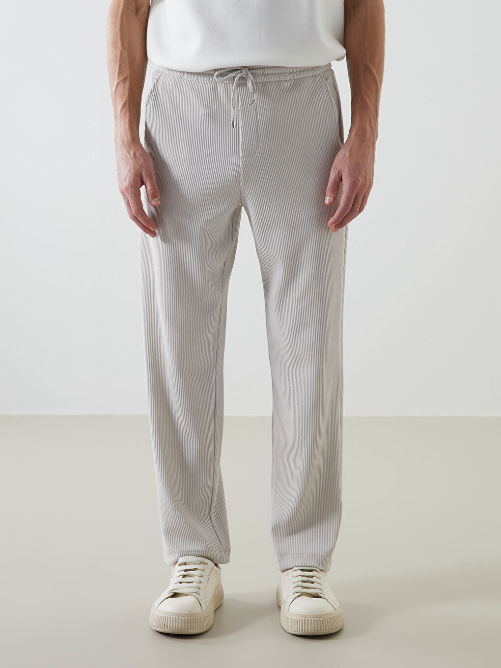 Bej Standart Kalıp Erkek Pantolon-1