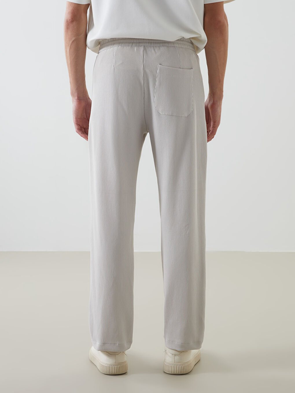 Bej Standart Kalıp Erkek Pantolon-3