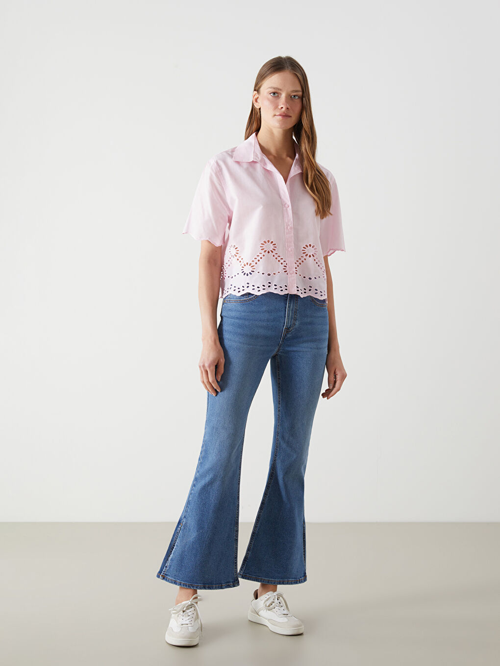 Collared Neck Hole-Knitted Broderie Women's Blouse -S5DG09Z8-DMQ