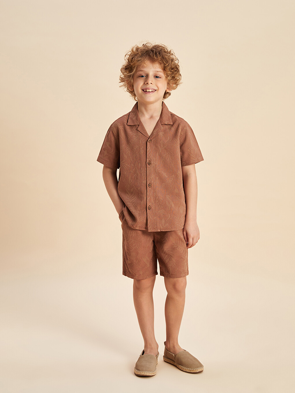 Elastic Waist Basic Boys' Shorts-1