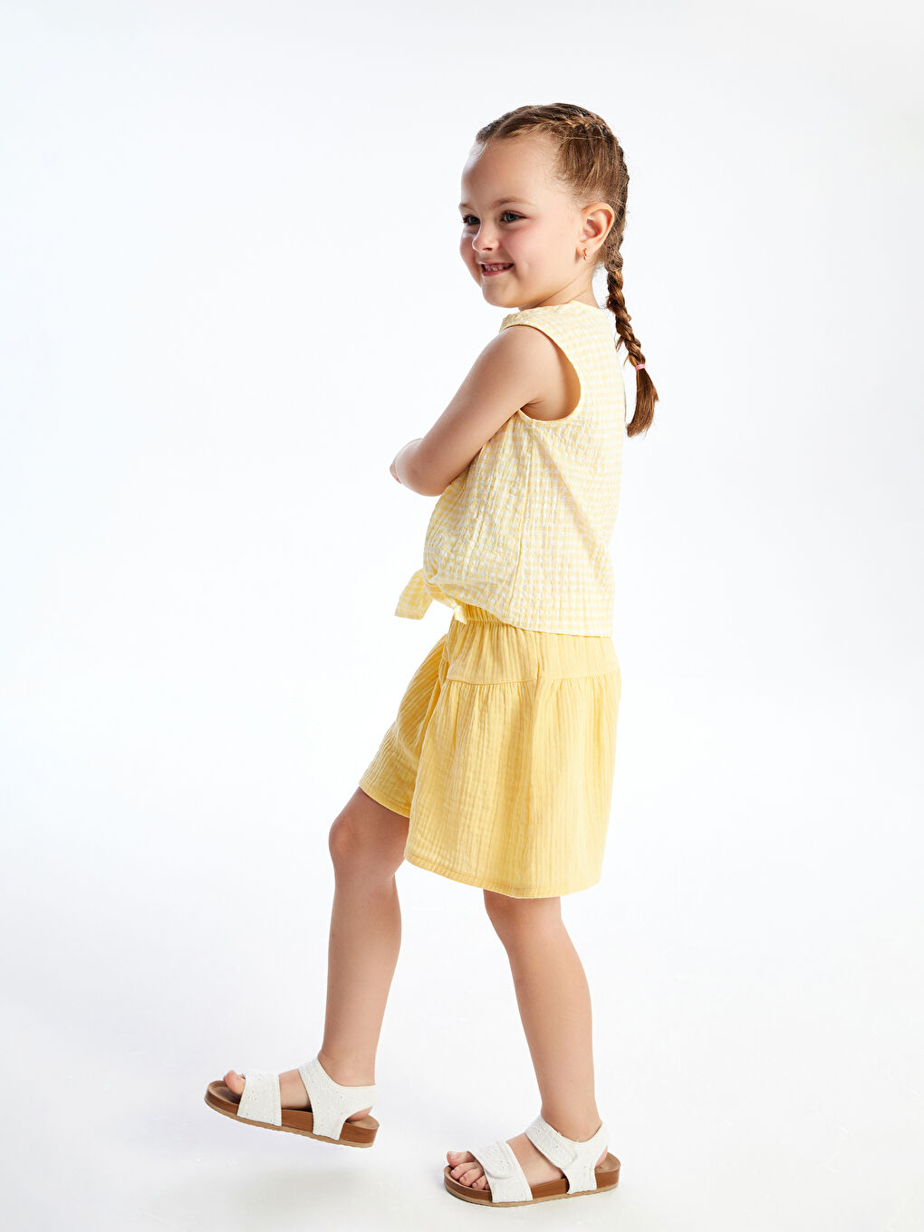 LCW Kids Beli Lastikli Basic Müslin Kız Çocuk Şort -S5DH08Z1-FRN