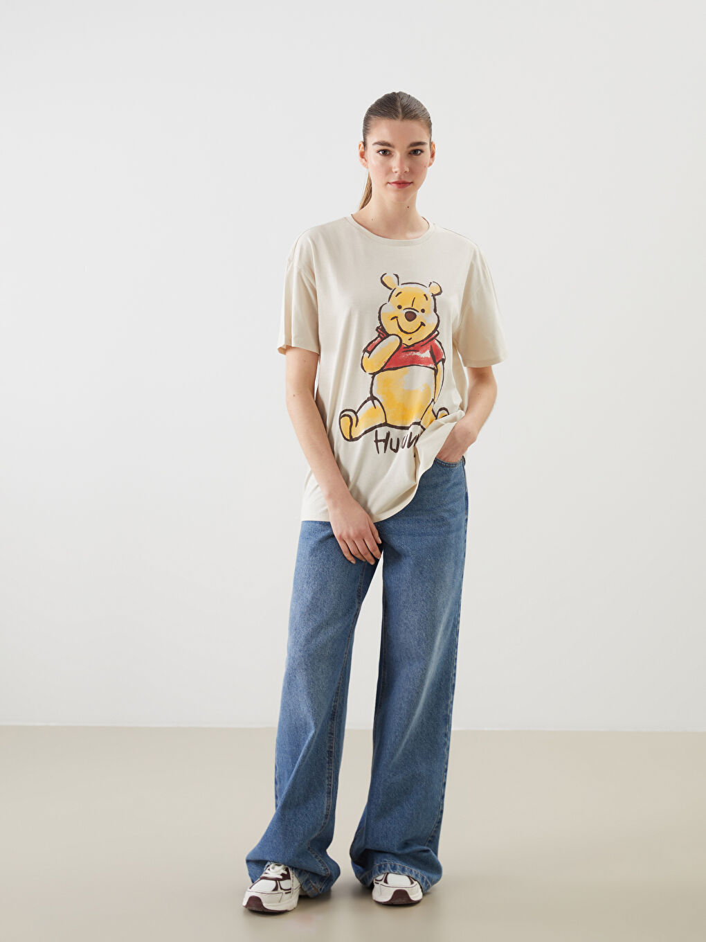 Crew Neck Winnie the Pooh Printed Women's T-Shirt -S5DH73Z8-FF7
