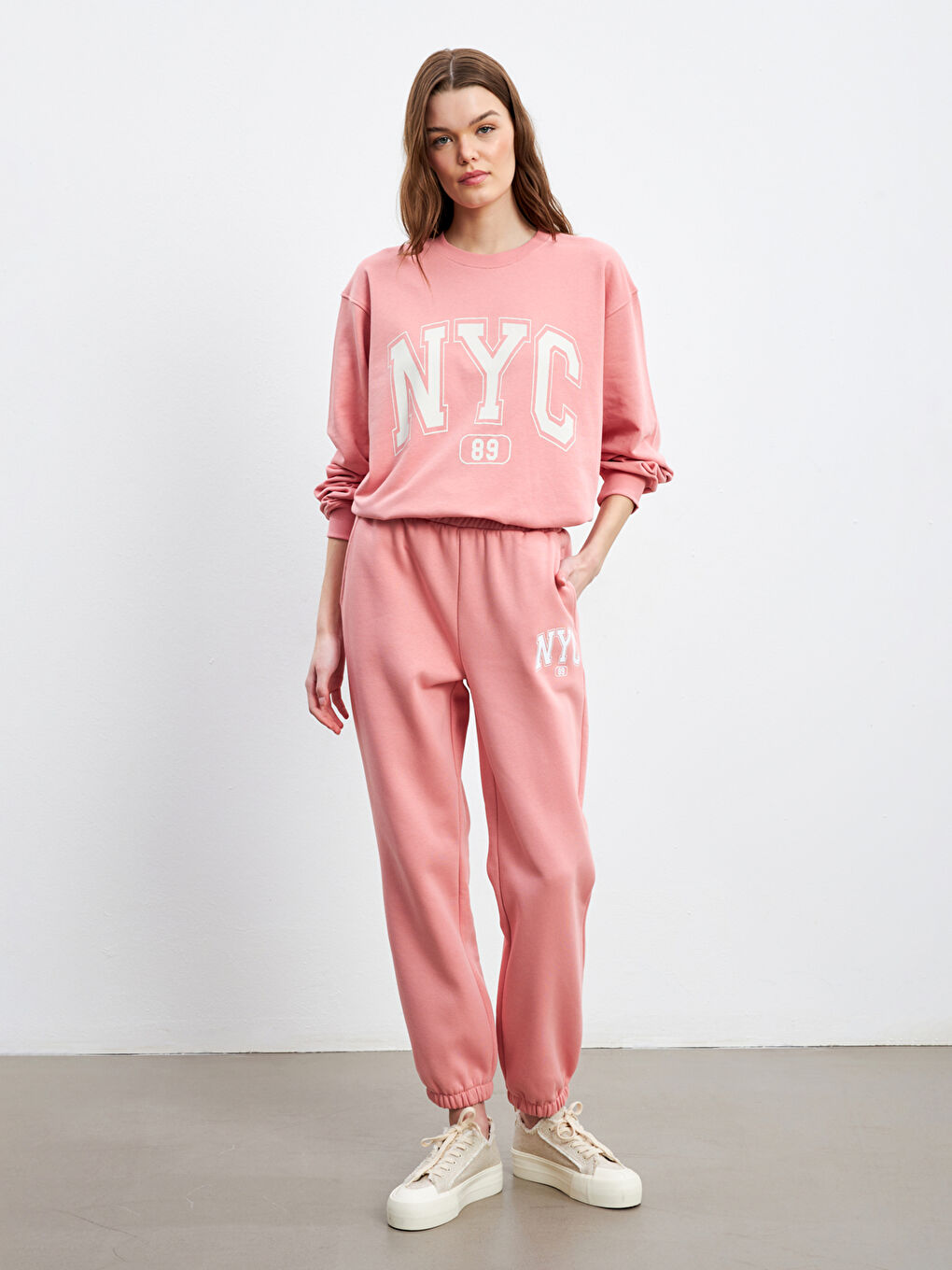Elastic Waist Chicago Printed Women's Jogger Sweatpants -S5DH98Z8-GD6
