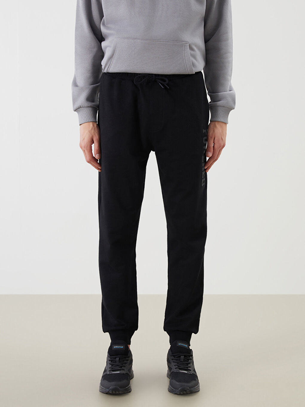 Standard Fit Men's Jogger Sweatpants-1