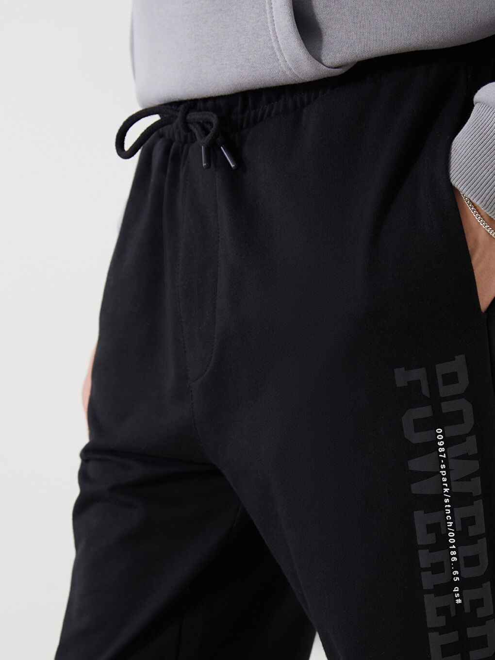Standard Fit Men's Jogger Sweatpants-2