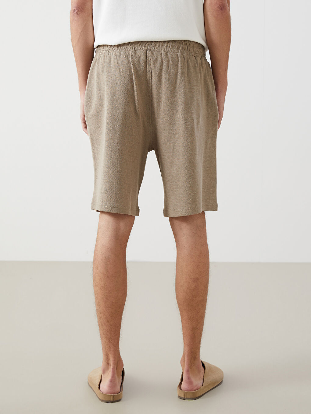 شورت للرجال بقصة عادية-8