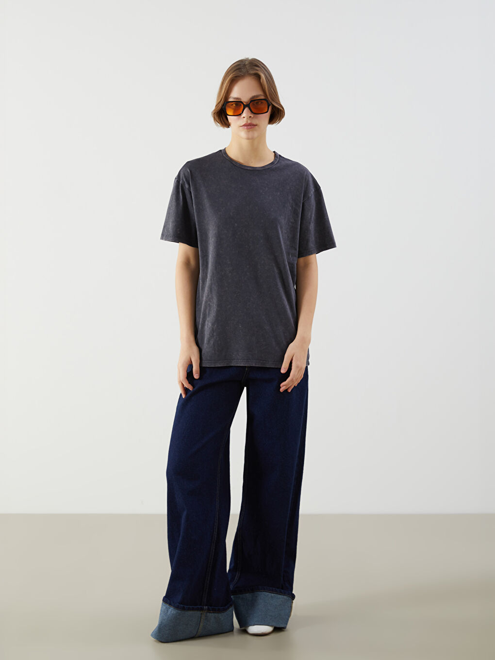 Crew Neck Women's T-Shirt -S5DK95Z8-RFL