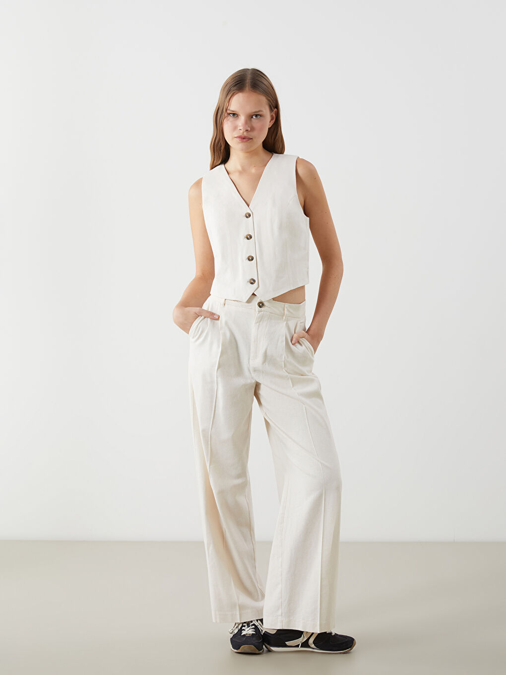 V Neck Buttoned Women's Linen Blend Waistcoat -S5DL54Z8-VHM
