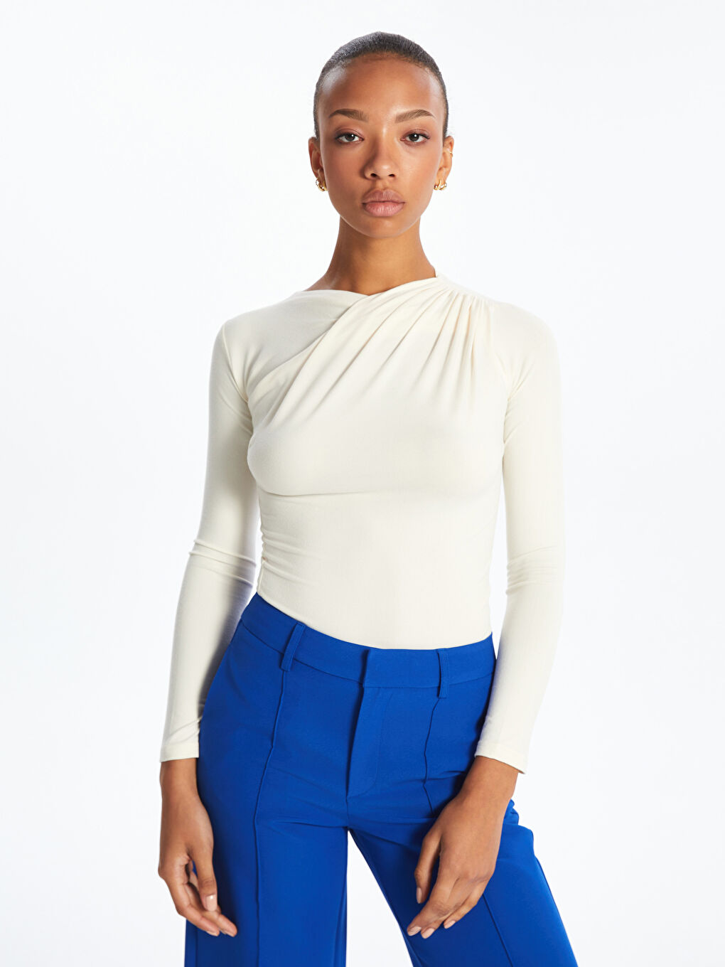 Blouse Froncée à Col Rond