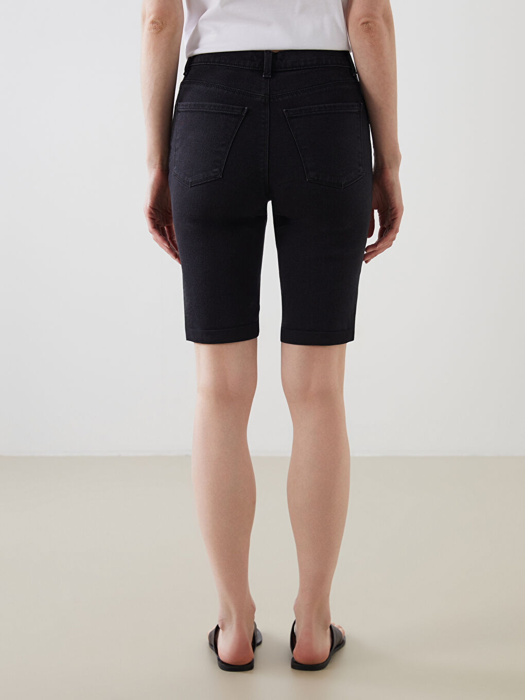 LCW Jeans Bermuda Fit Women's Denim Shorts -S5DN08Z8-327