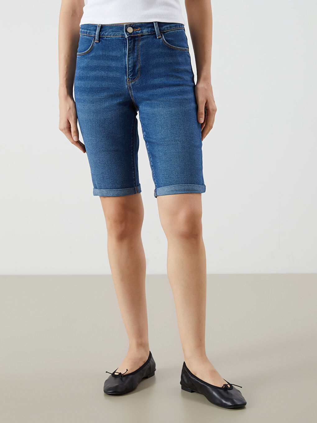 LCW Jeans Slim Fit Women's Denim Shorts -S5DN09Z8-507