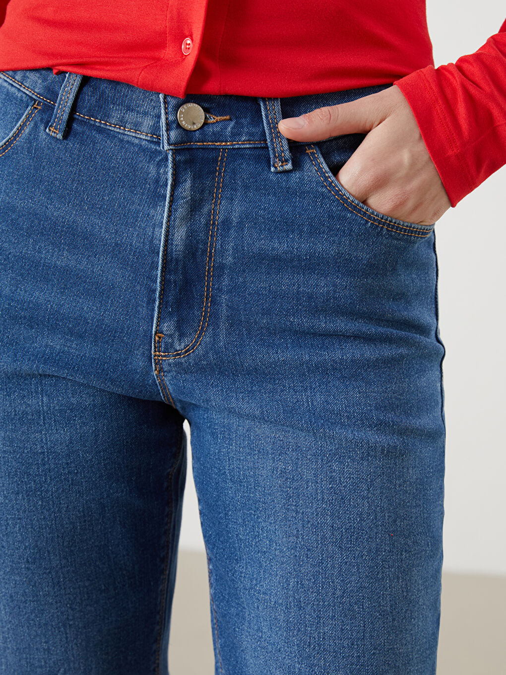 LCW Jeans شورت جينز نسائي ضيق -S5DN09Z8-507