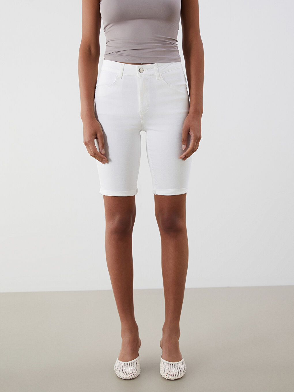 Bermuda Fit Women's Denim Shorts -S5DN11Z8-844