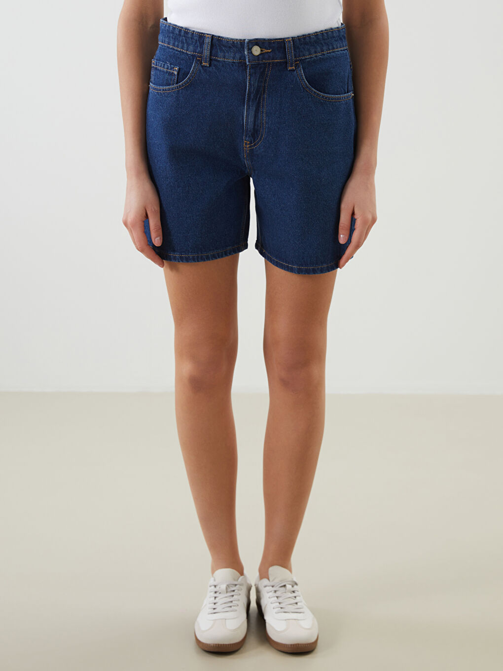 LCW Jeans Indigo Standart Fit Kadın Jean Şort - 1