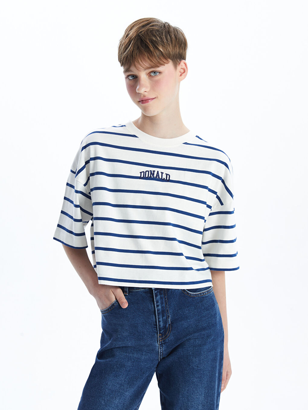 Crew Neck Donald Duck Printed Women's Crop Top -S5DO22Z8-LEN