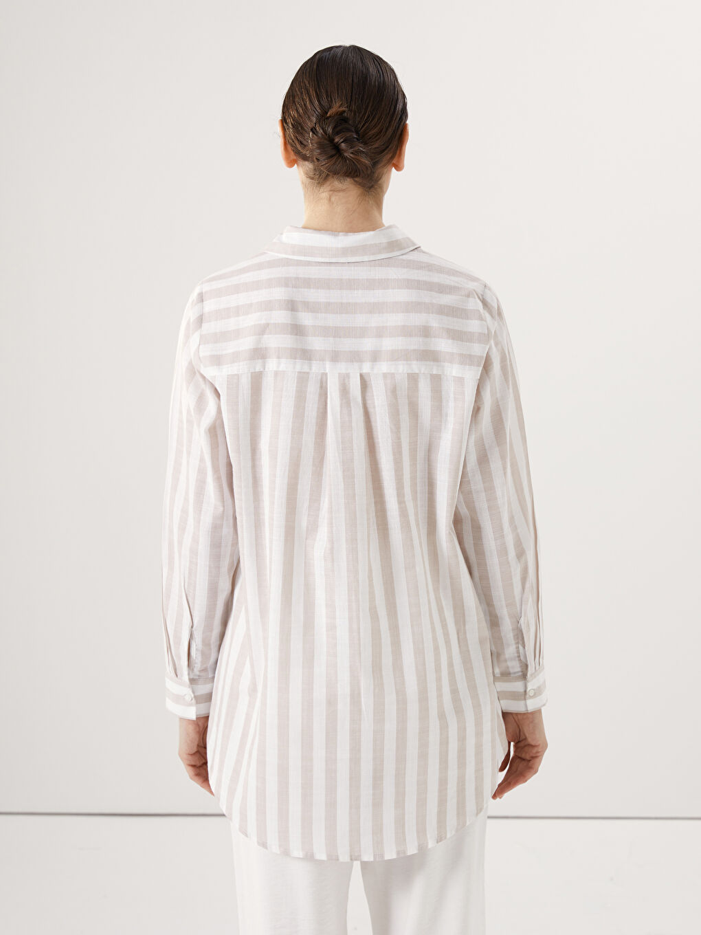 قميص تونيك مخطط بوبلين للسيدات-3