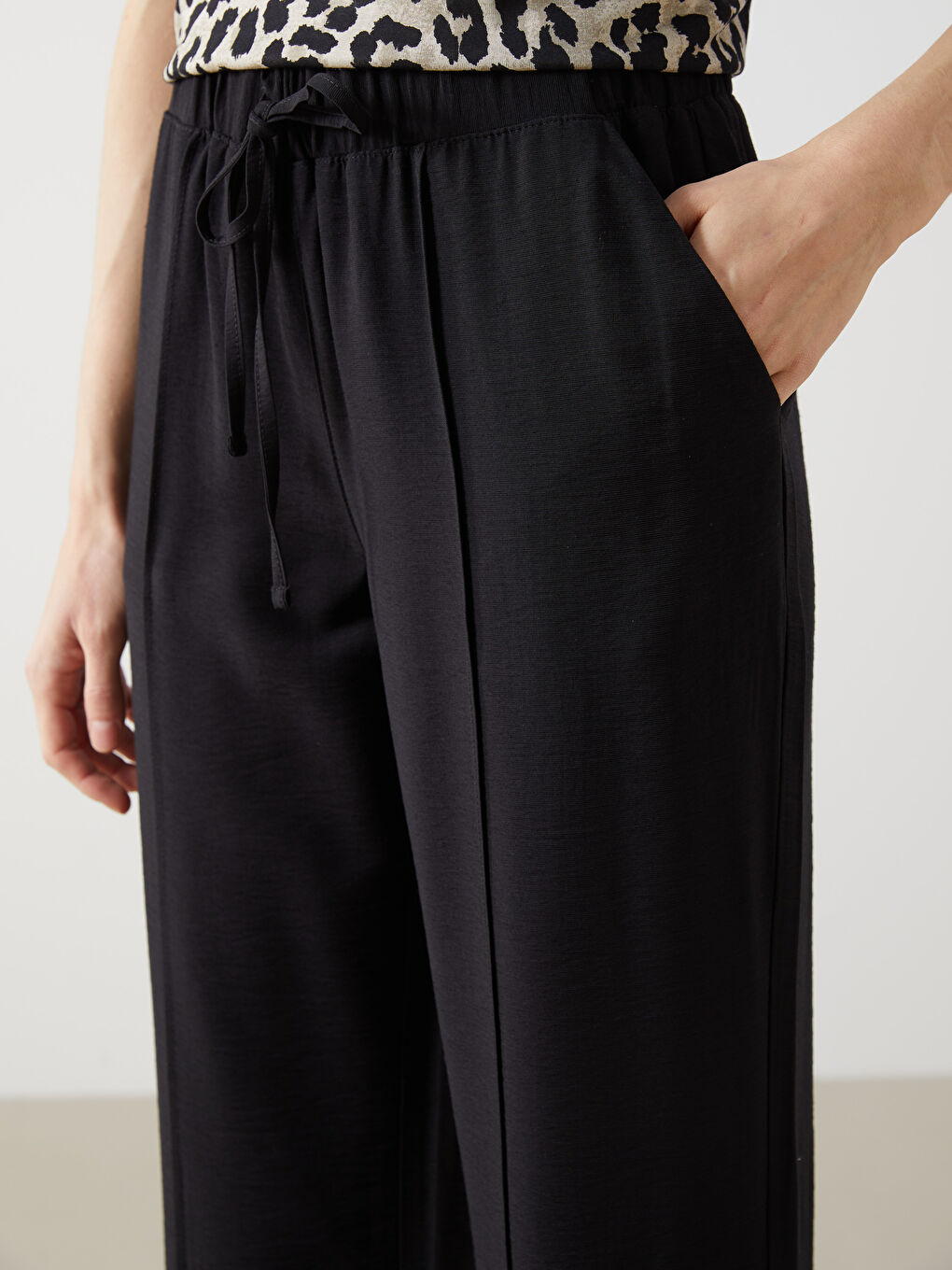 Elasticated Waist Pleated Women's Cigarette Trousers -S5DP88Z8-CVL