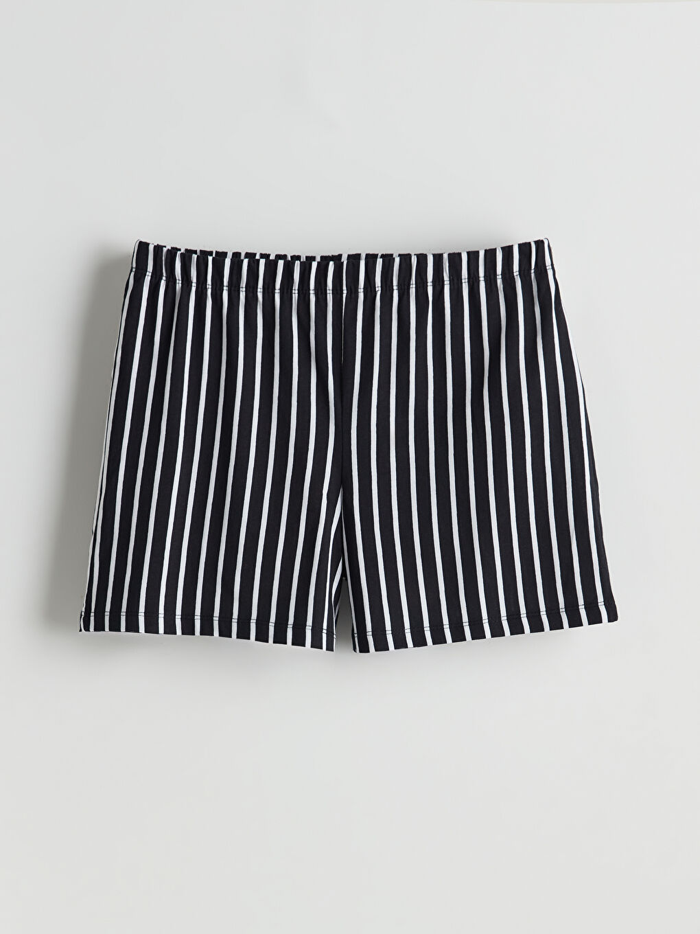LCW Young Siyah Beli Lastikli Çizgili Kadın Şort Pijama Altı - 4
