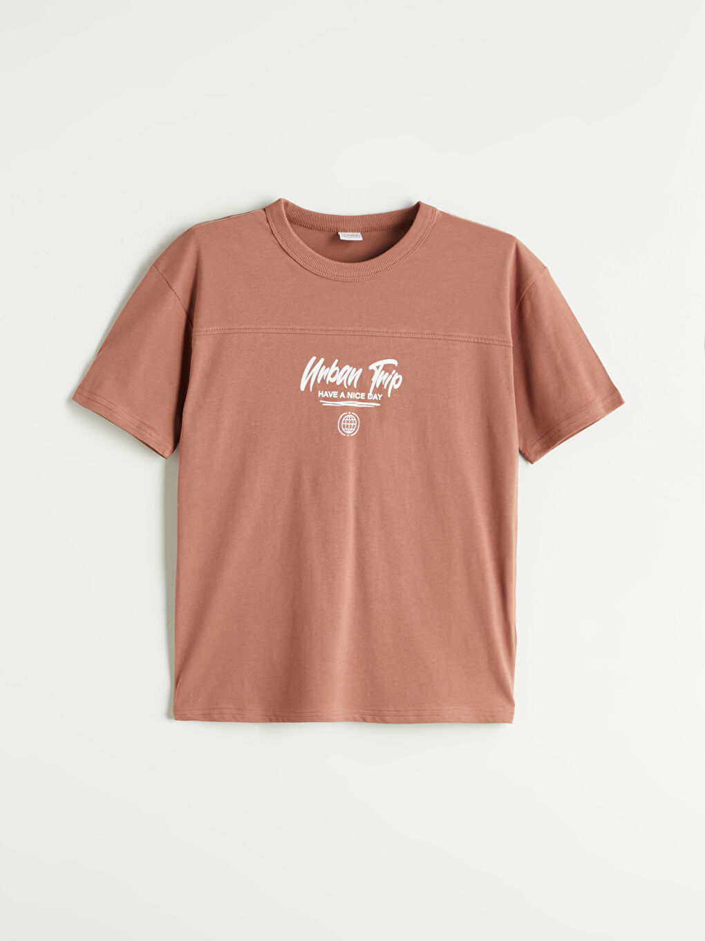 LCW Kids Crew Neck Boys' T-Shirt and Shorts -S5DS21Z4-H31