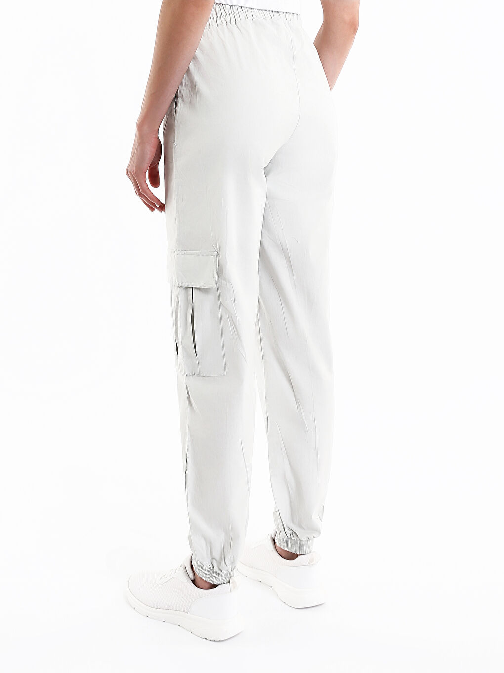 Elasticated Waist Regular Fit Women's Cargo Trousers-4
