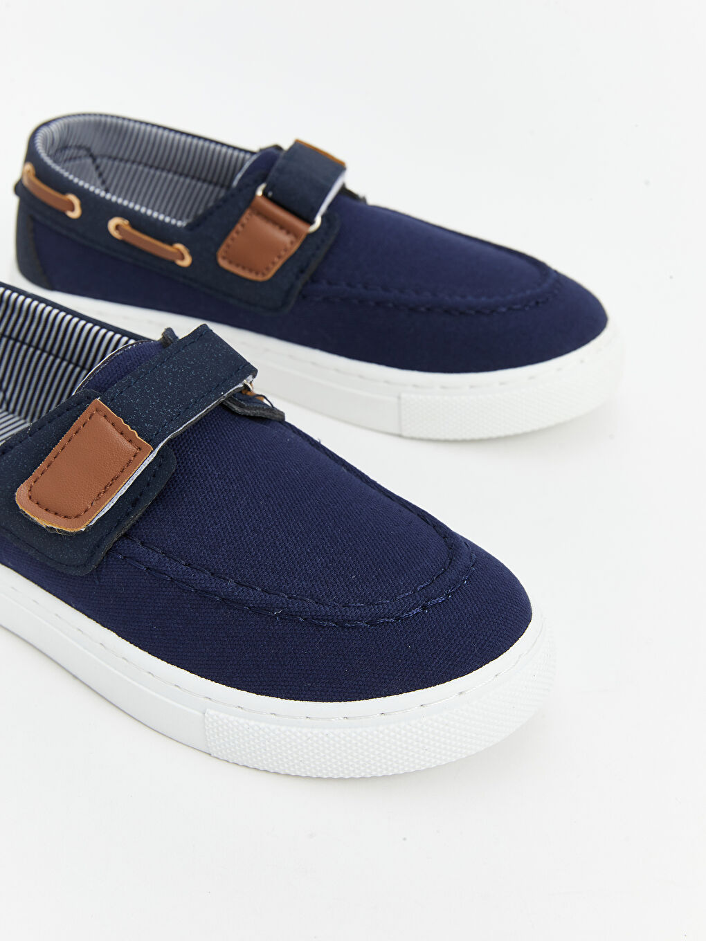 Boys' Classic Shoes with Hook-and-Loop Fastener -S5DT42Z4-CRP