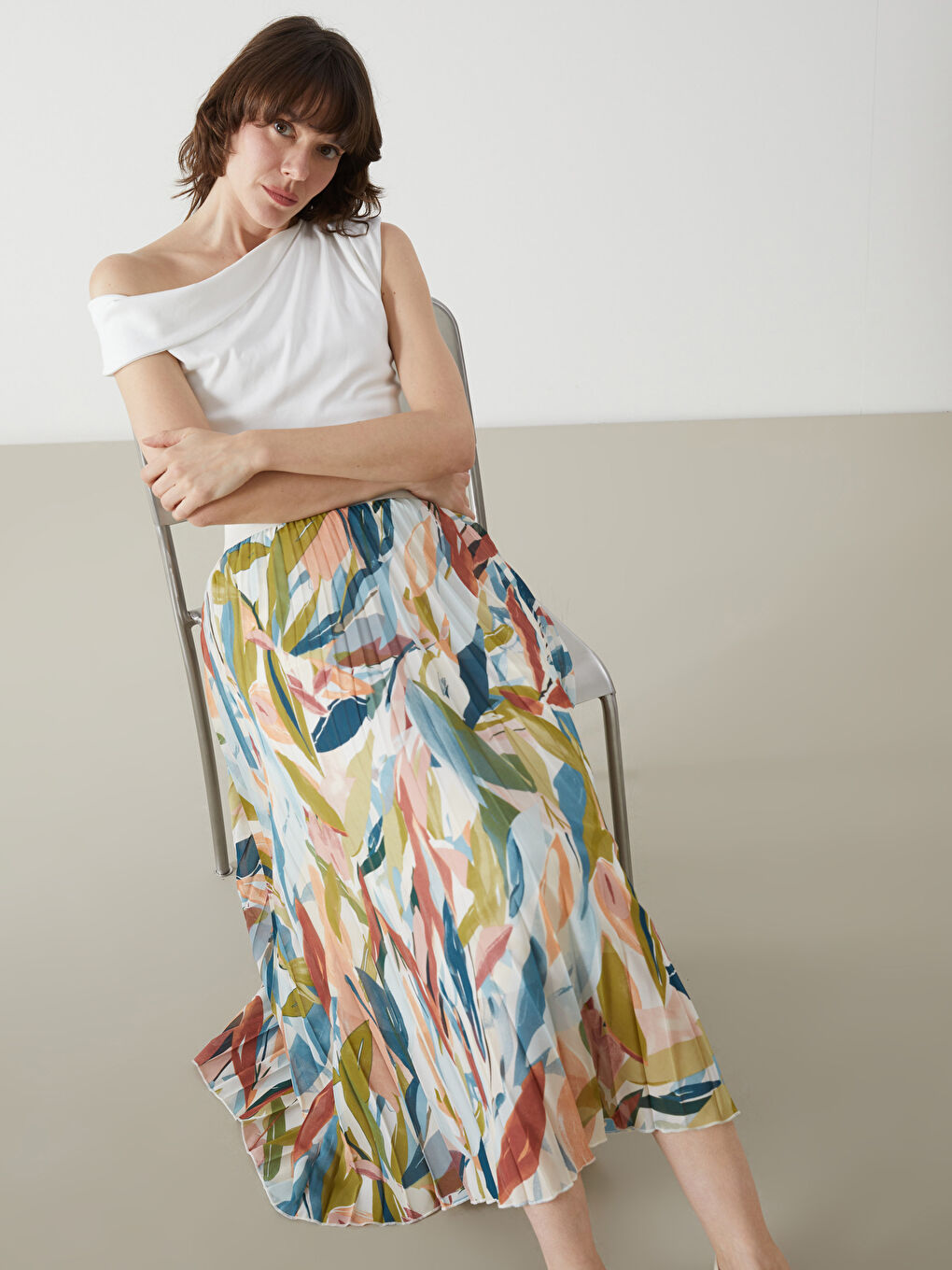 Jupe plissée en chiffon à motifs avec taille élastiquée