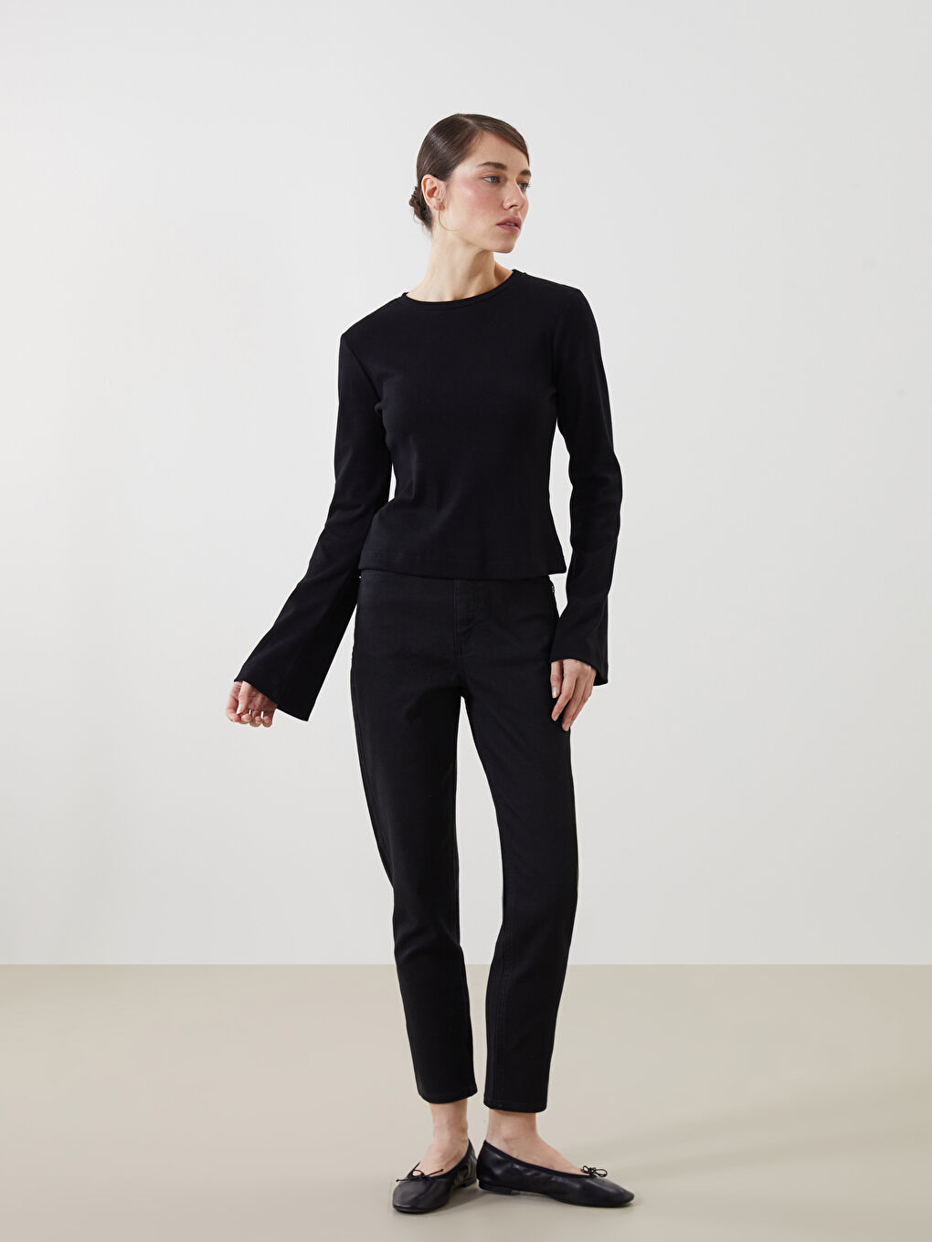 Corps Texturé à Col Rond pour Femmes-1