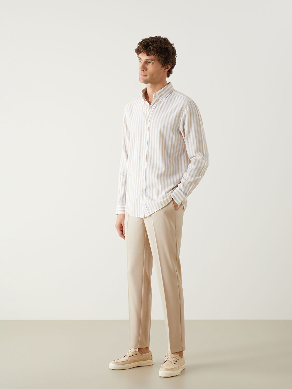 Bej Regular Fit Uzun Kollu Çizgili Poplin Erkek Gömlek-1