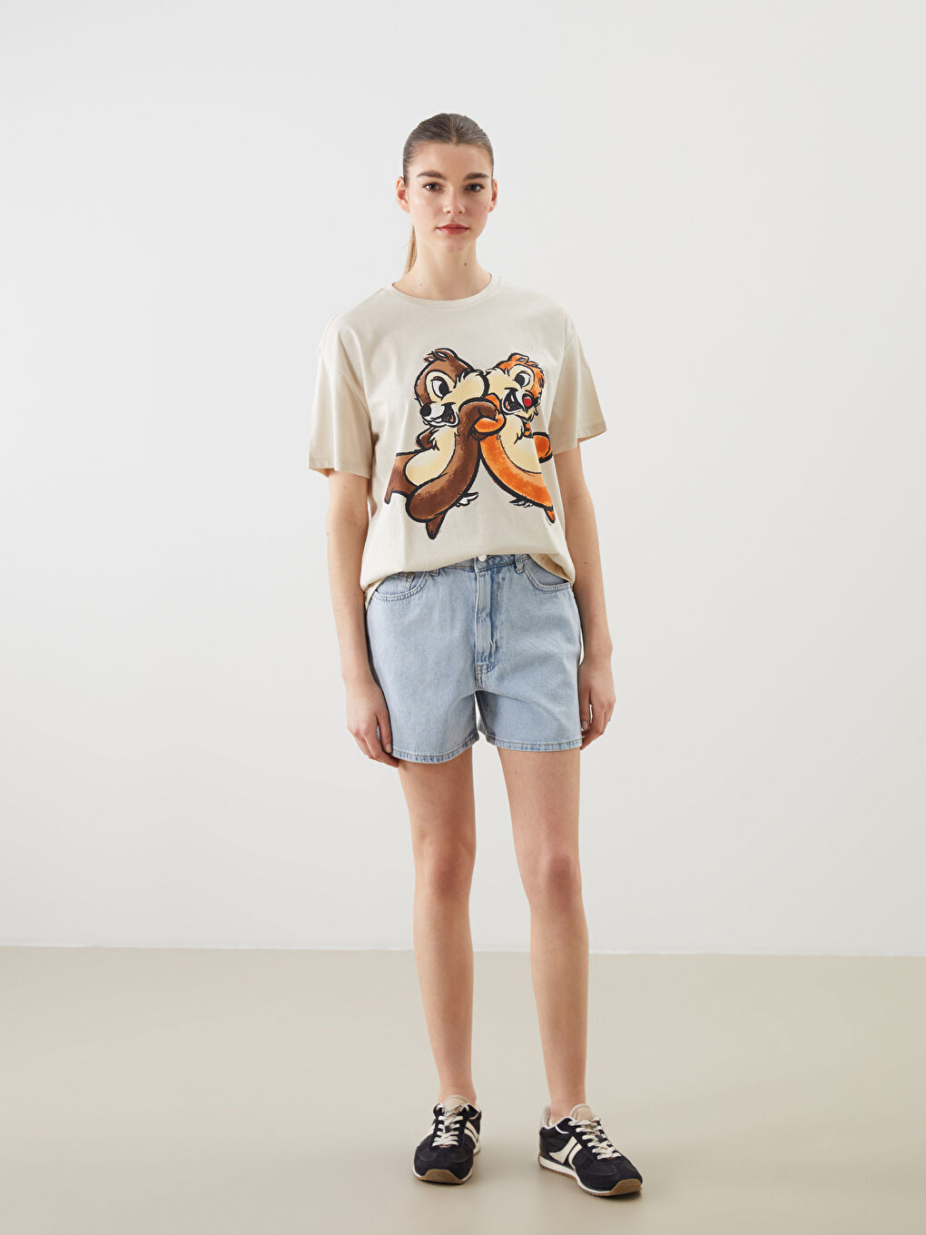 Crew Neck Chip and Dale Printed Women's T-Shirt -S5EA07Z8-FF7