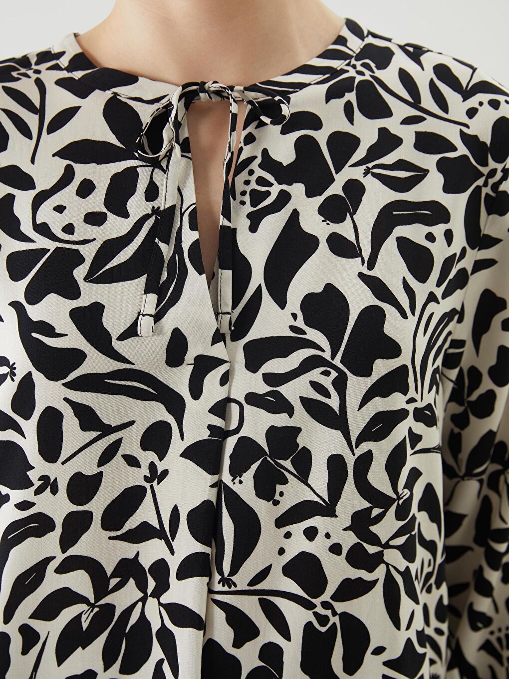 Tie Neck Patterned Blouse-2