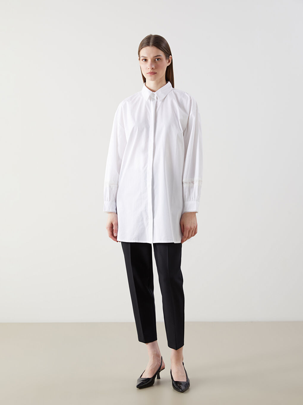 بلوزة طويلة نساء فضفاضة مزينة بالدانتيل-1