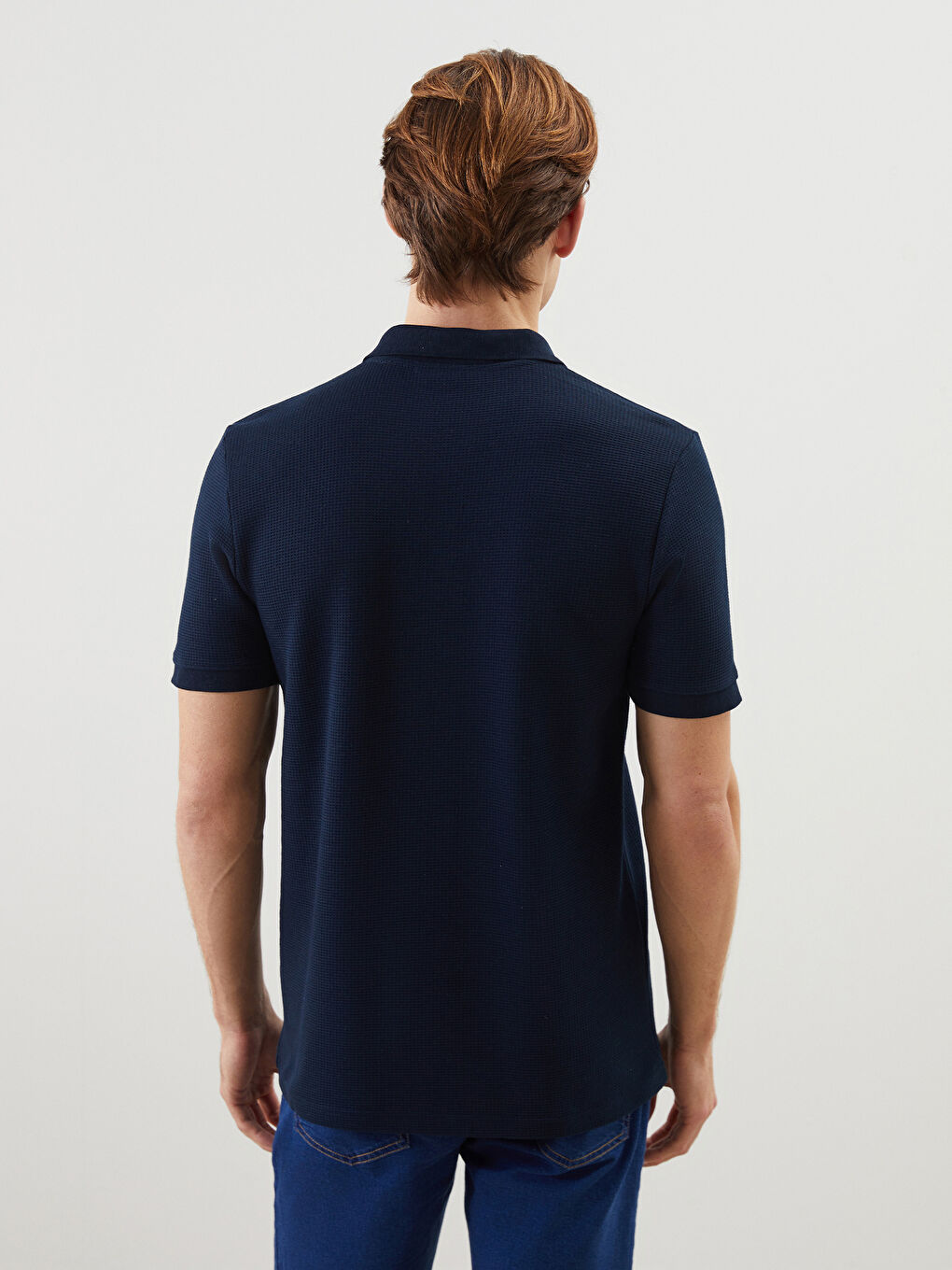 تي شيرت ياقة بولو منقوش للرجال-3