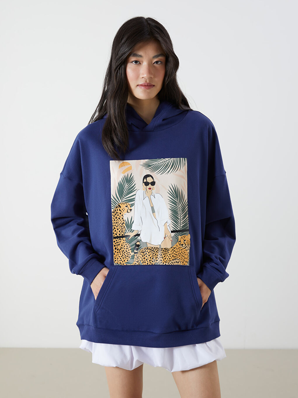 هودي مطبوع للسيدات