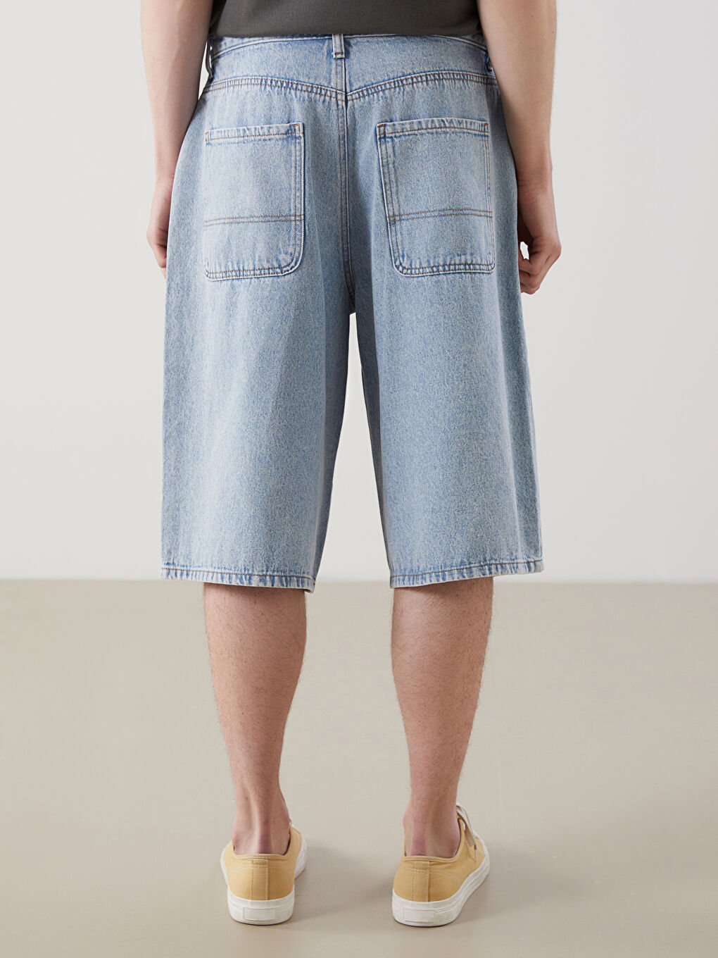 Relaxed Fit Men's Jean Shorts -S5EC63Z8-311