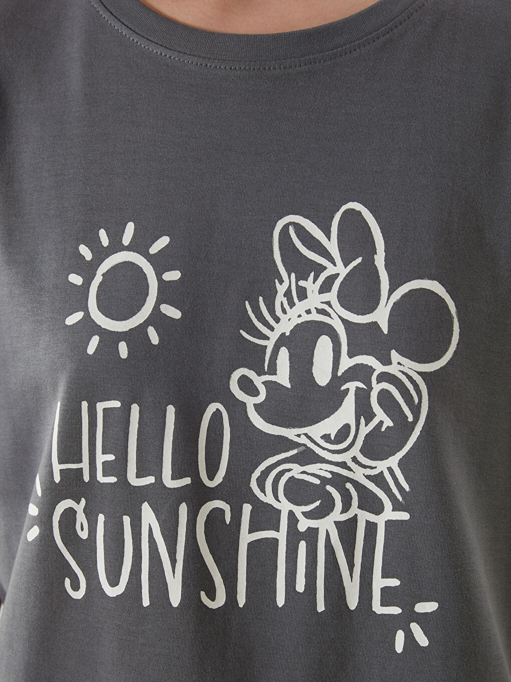 LCW Modest Bisiklet Yaka Minnie Mouse Baskılı Kadın Tişört -S5EC80Z8-GYV