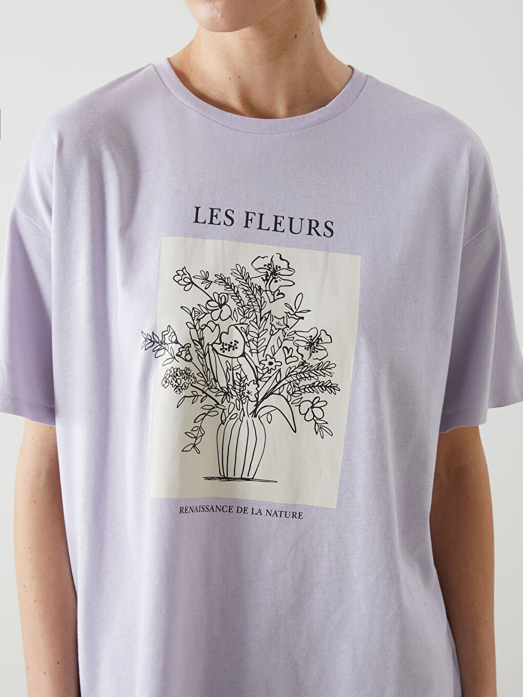 T-shirt Oversize Floral à Col Rond pour Femmes-2