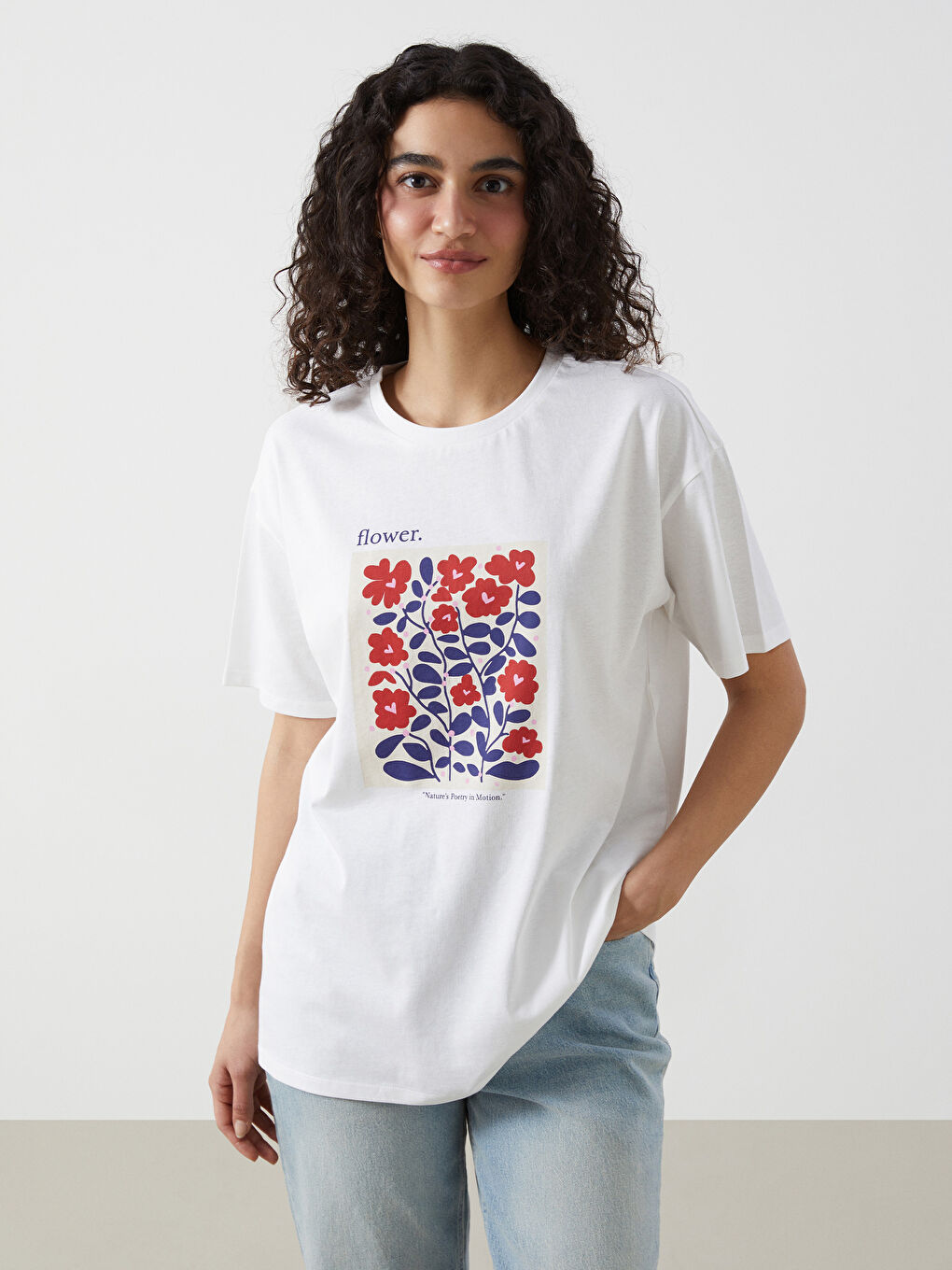T-shirt Oversize Floral à Col Rond pour Femmes