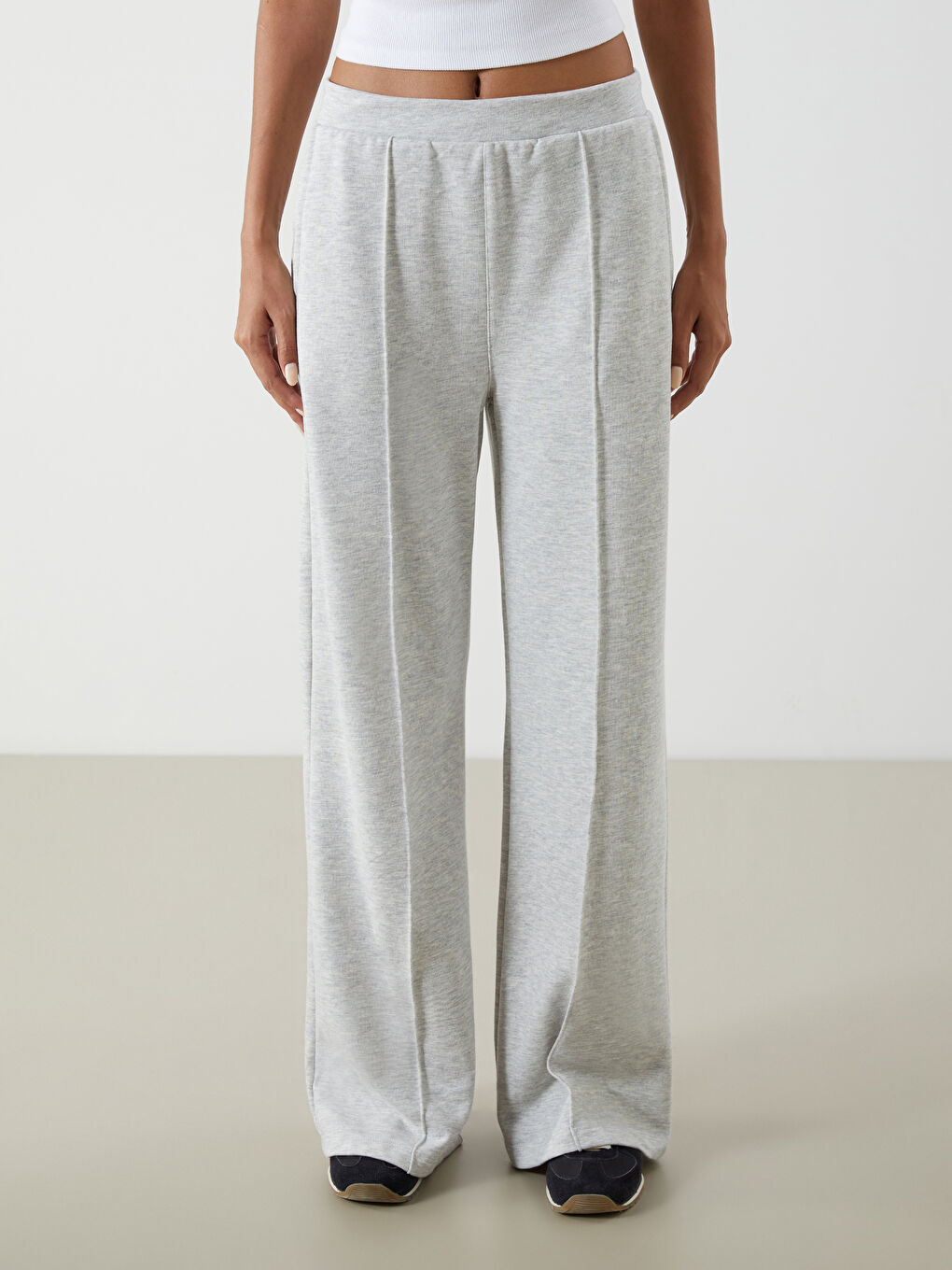 LC Waikiki Elasticated Waist Wide Leg Women's Sweatpants -S5ED20Z8-CT3