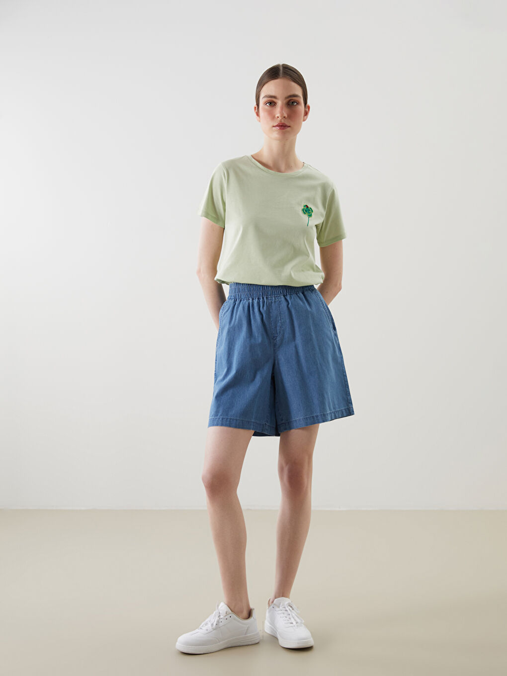 Elasticated Waist Women's Denim Shorts -S5ED67Z8-H45