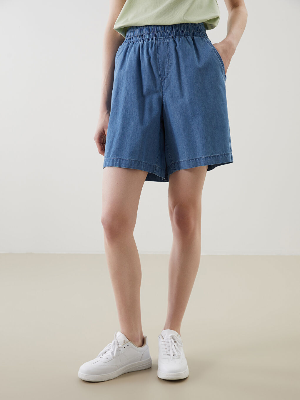 Elasticated Waist Women's Denim Shorts -S5ED67Z8-H45
