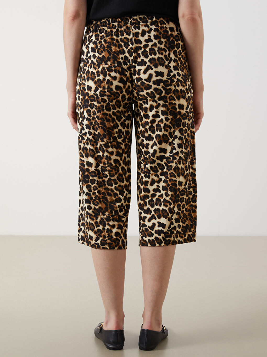 Women's Leopard Print Capri Trousers with Elasticated Waist -S5ED77Z8-F9C