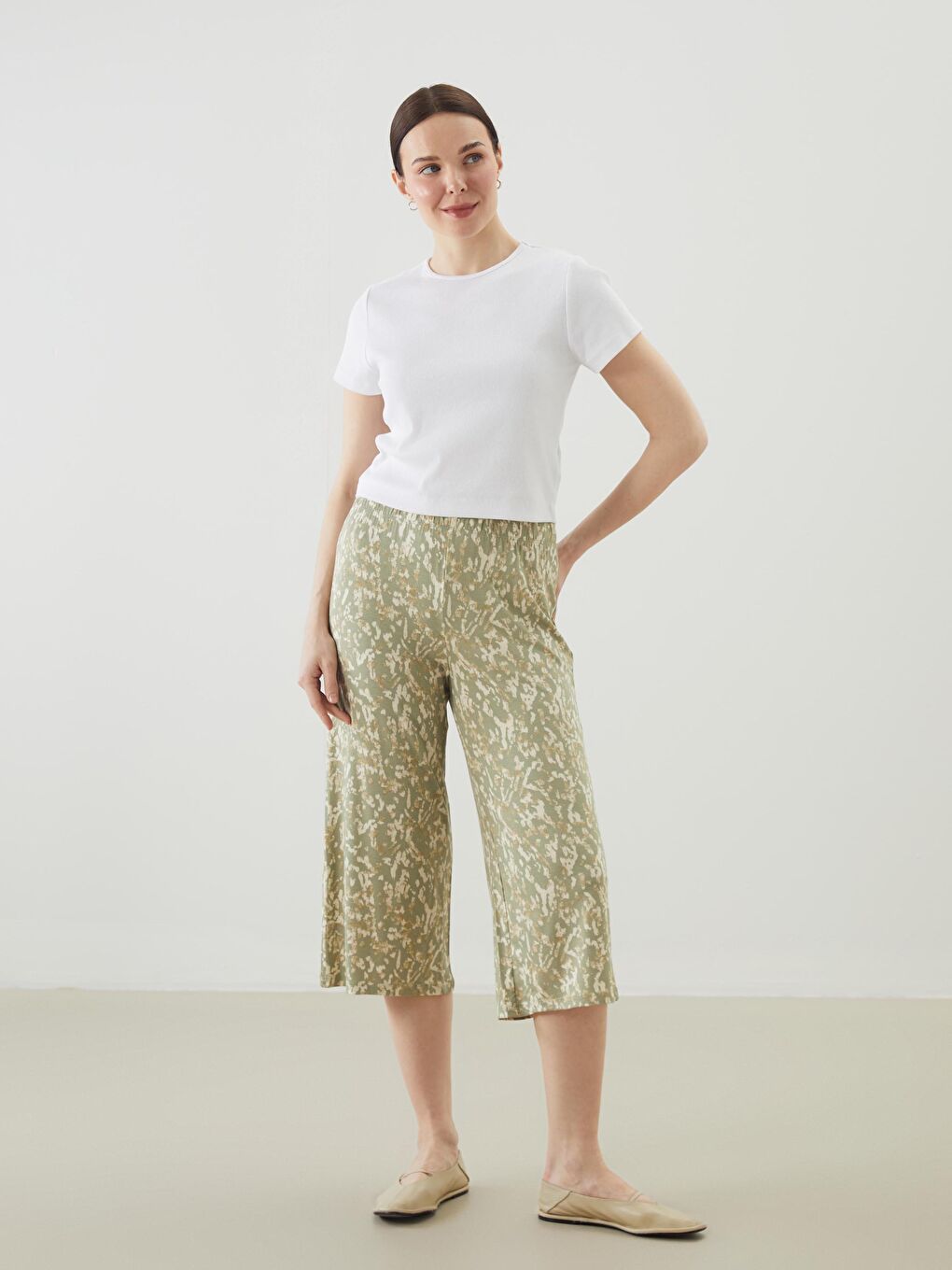 Women's Capri with Elastic Waist Pattern -S5ED77Z8-LRL