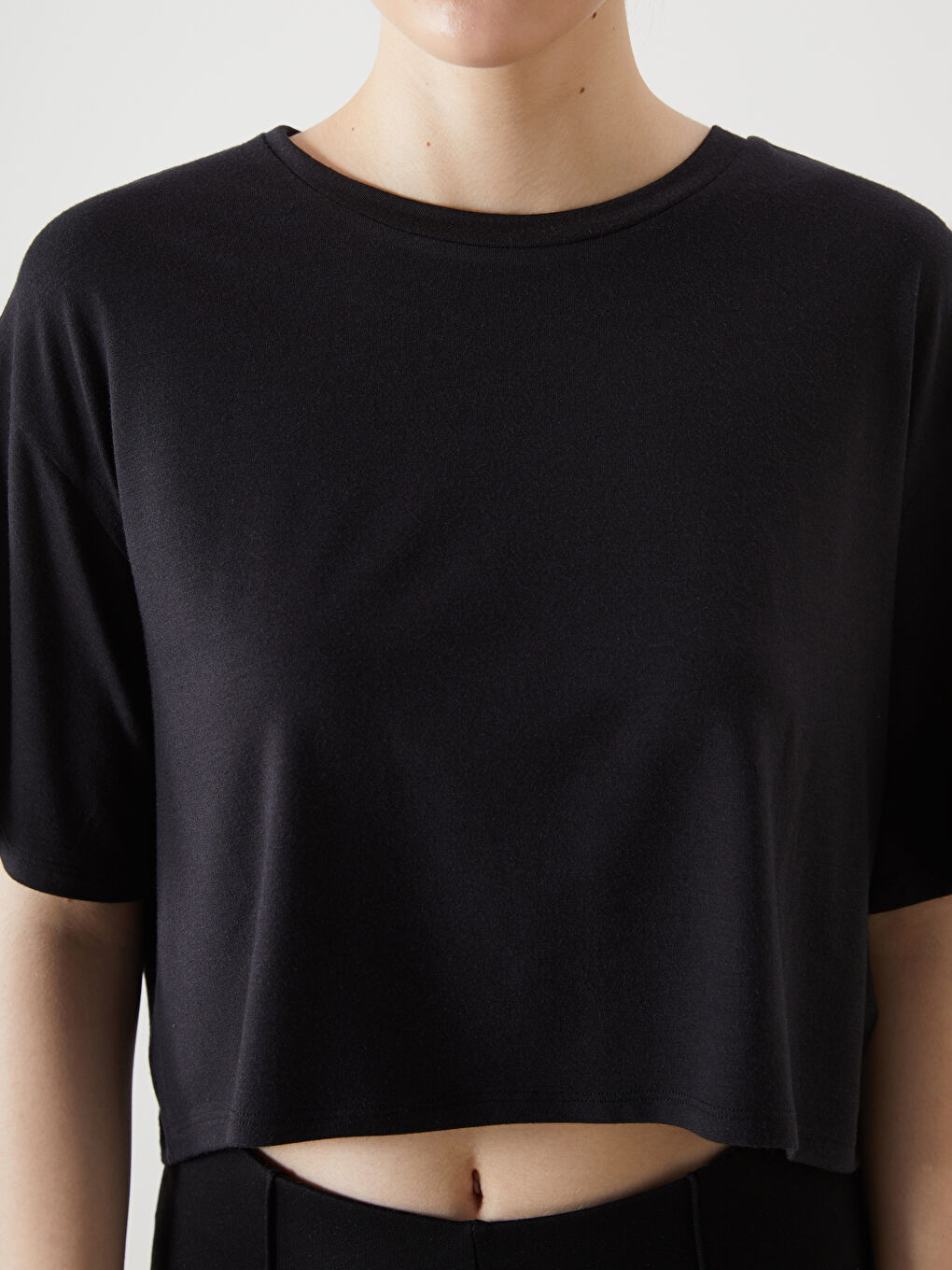 Crew Neck Crop Women's Sports T-Shirt -S5EE31Z8-CVL