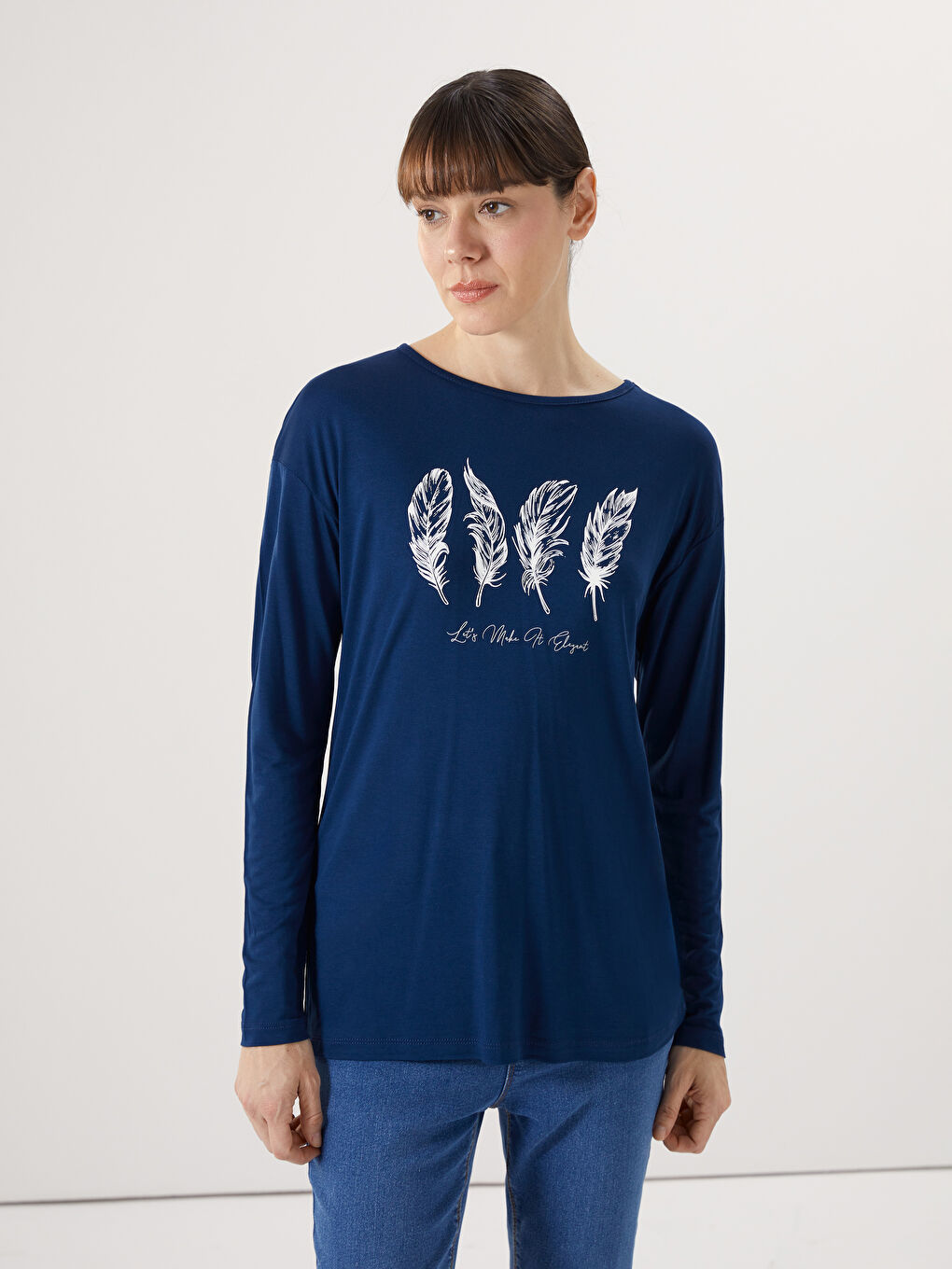 Lacivert Bisiklet Yaka Baskılı Kadın Tişört