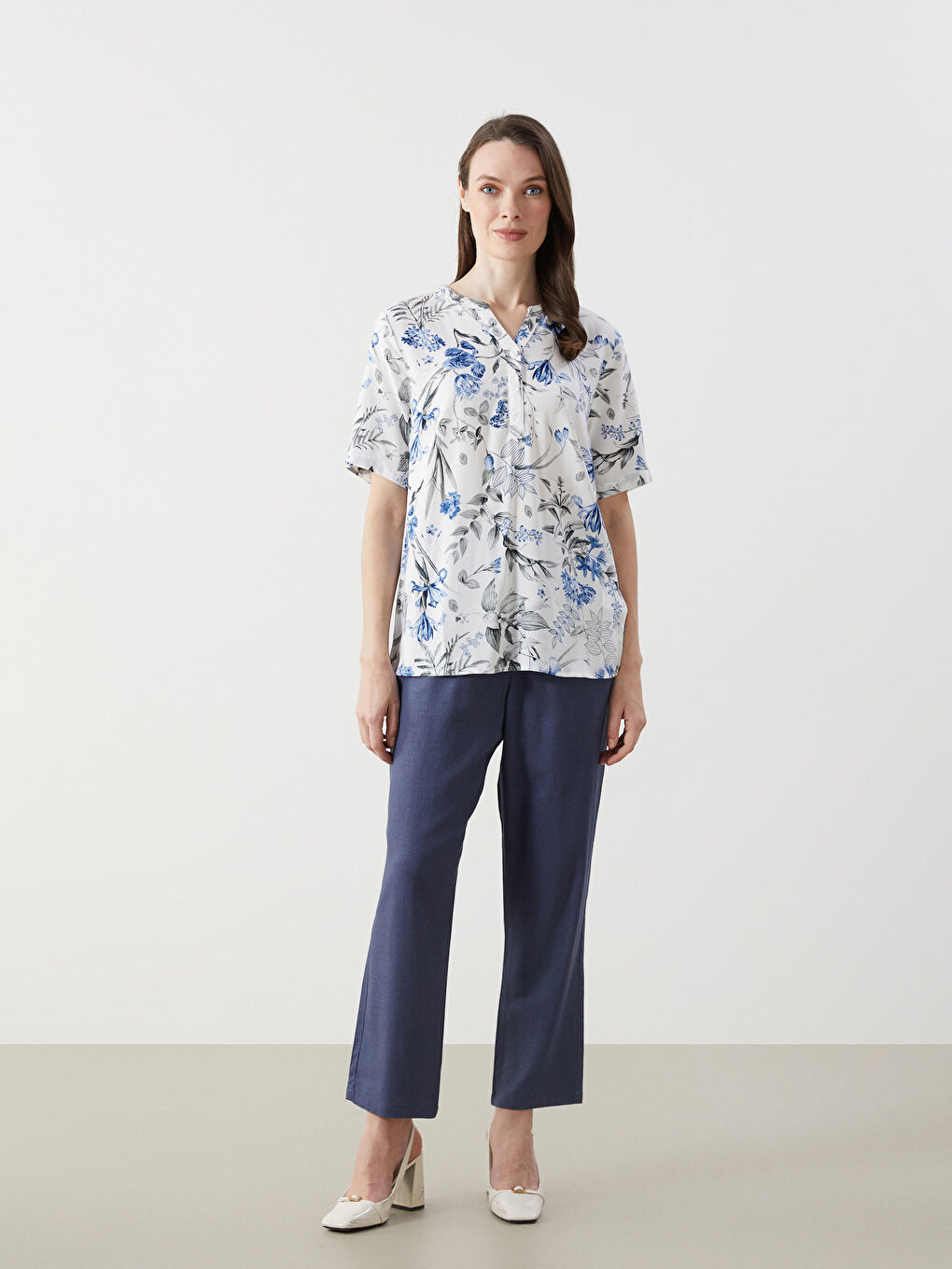 Notch Neck Floral Women's Blouse -S5EE86Z8-LRA