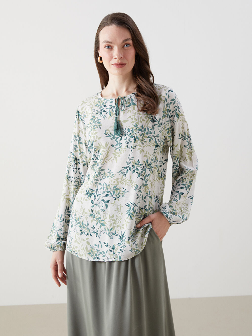 LCW Grace Tie Neck Floral Women's Blouse -S5EF17Z8-LRR